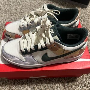 Nike Dunk Low SE GS